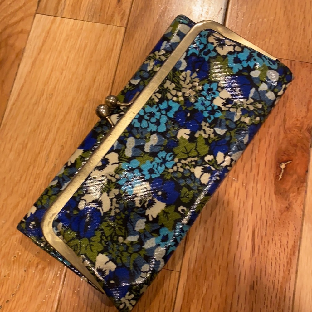 Target wallet - floral print